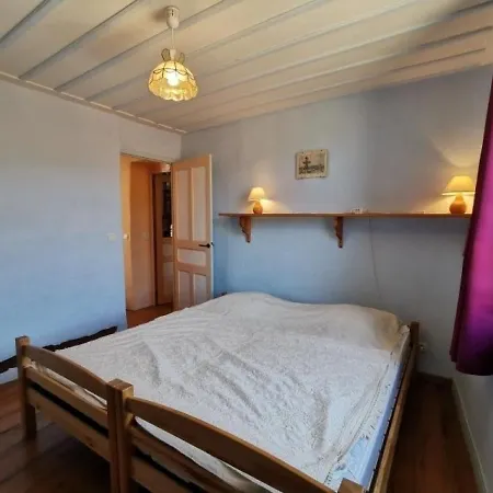 Holiday home Saint-ilpize, 4 Pieces, 6 Personnes - Fr-1-582-199 Saint-Ilpize
